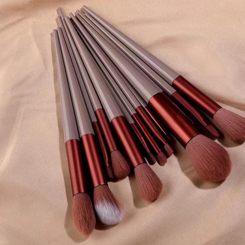 13 Four Seasons Green Makeup Brush Set Bristles Soft Blush Eyeshadow Concealer Foundation Loose Powder Highlight Brush