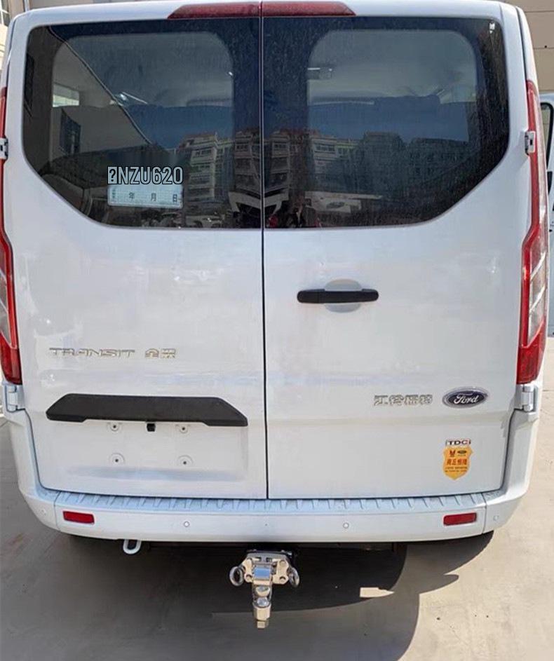 Фаркоп и сцепное устройство для Ford New Transit T8: Совместимо с Tourneo Custom для модификации заднего буксировочного крюка.