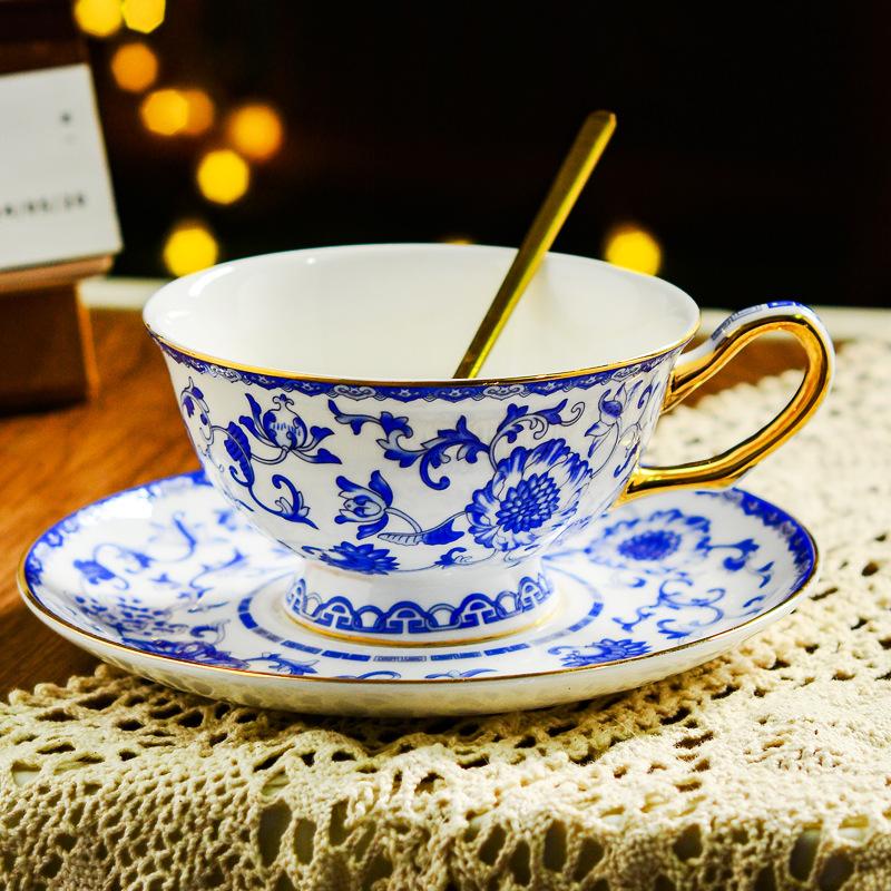 Подарочный набор из эмалевой керамики и костяного фарфора для кофе