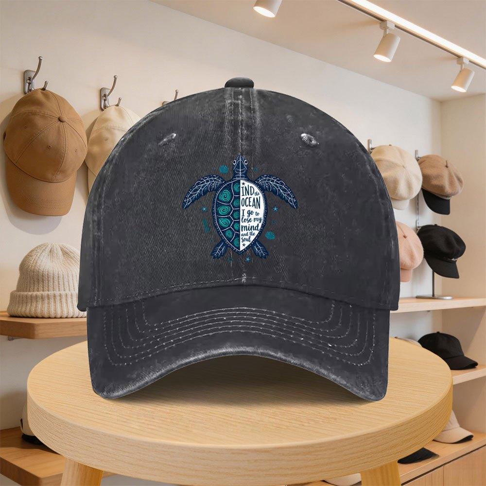 A MenS Baseball Cap Featuring an Ocean Turtle Design Stylish And Casual Adjustable for Spring And Autumn Outings Perfect for