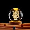3D Настольный или прикроватный ночник-украшение 'Король Драконов' с хрустальным шаром - Идеальный подарок для пожилых, друзей и на особые случаи.