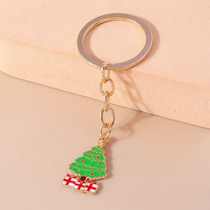 Cute Enamel Christmas Santa Claus Keychain Snowman Key Ring Pendants for Key Holder Handbag Accessories DIY X'mas Jewelry Gift