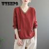 Двухслойная хлопчатобумажная пряжа в стиле ретро, ​​однотонная футболка с v-образным вырезом, свободная женская нижняя рубашка с длинными рукавами