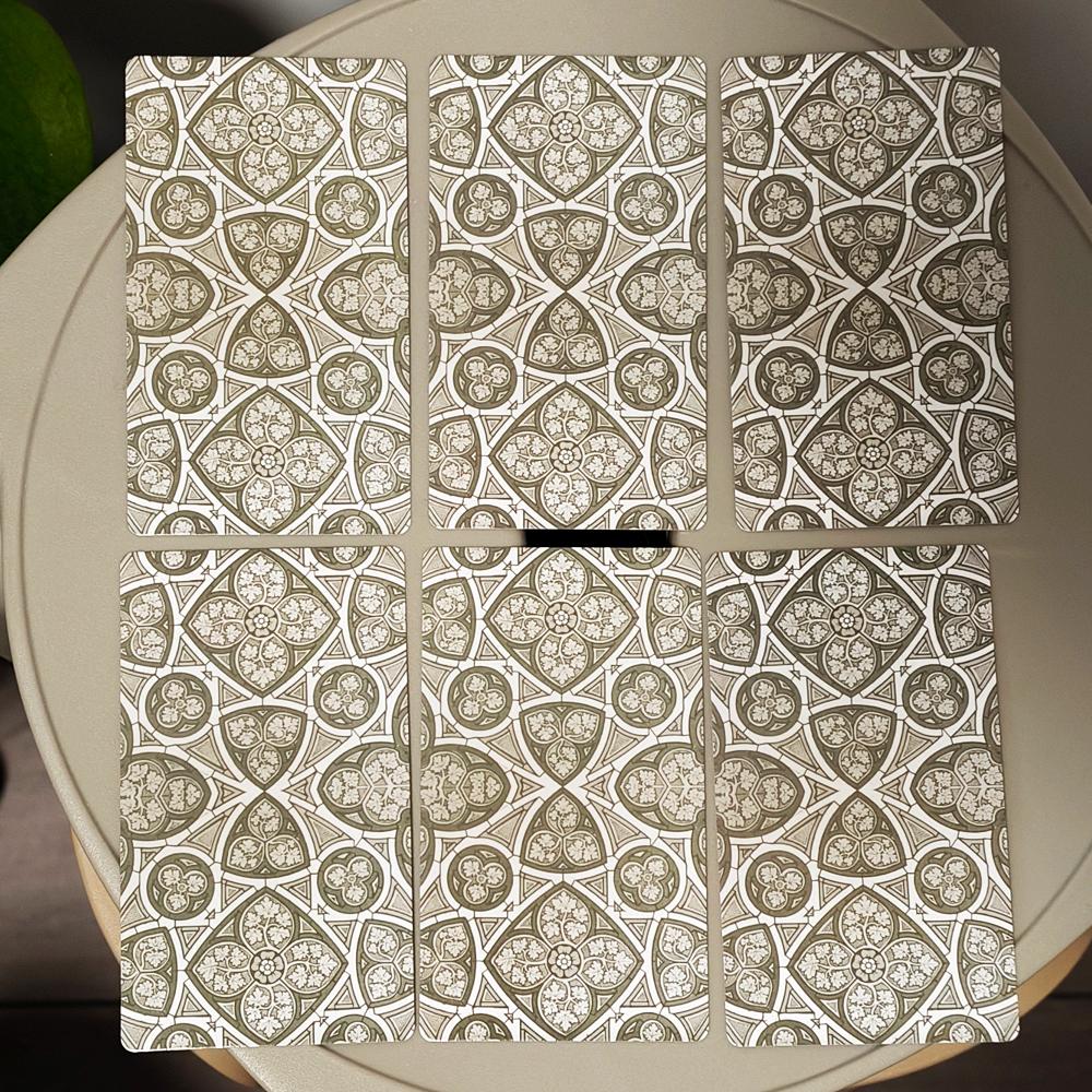 Марсельское Таро(Испанское издание) 78 шт. карт Таро, основанных на Марсельской системе - 10,3*6 см