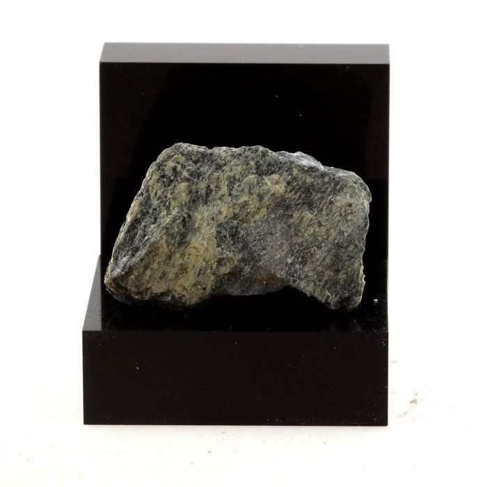 Chromitite 22.78 carats