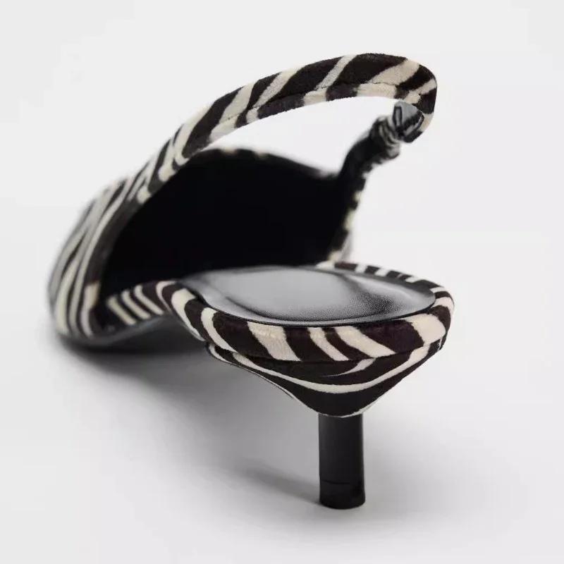 Модные яркие и стильные женские сандалии на среднем каблуке, повседневные слипоны с каблуком 3-5 см, весенние сексуальные слинги 2025 года