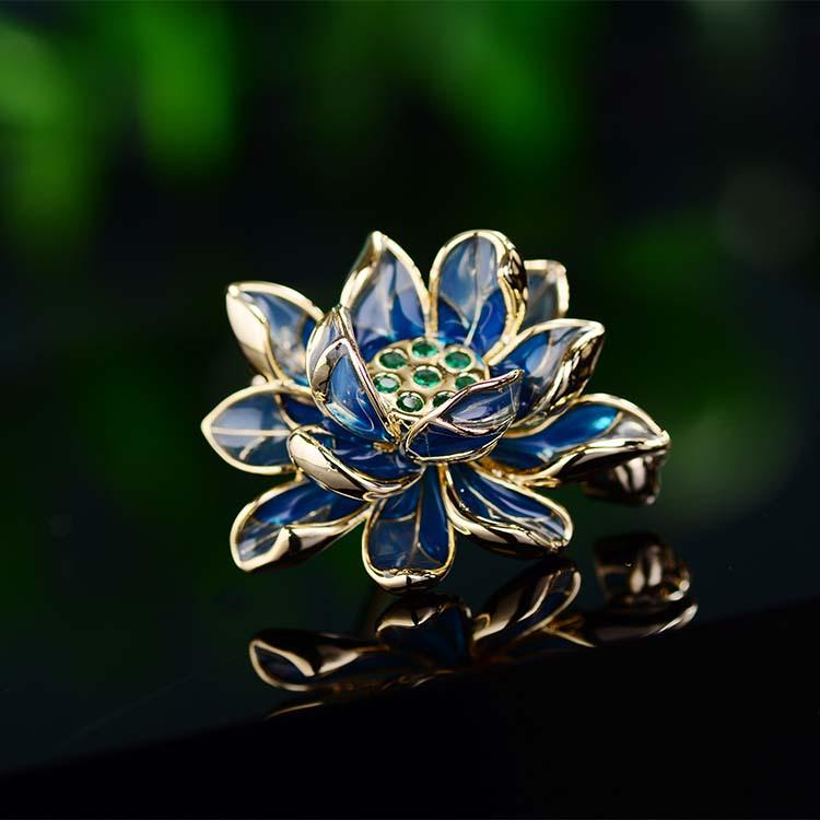 Elegant Chinese Lotus Enamel Zircon Brooch for Cheongsam Dress