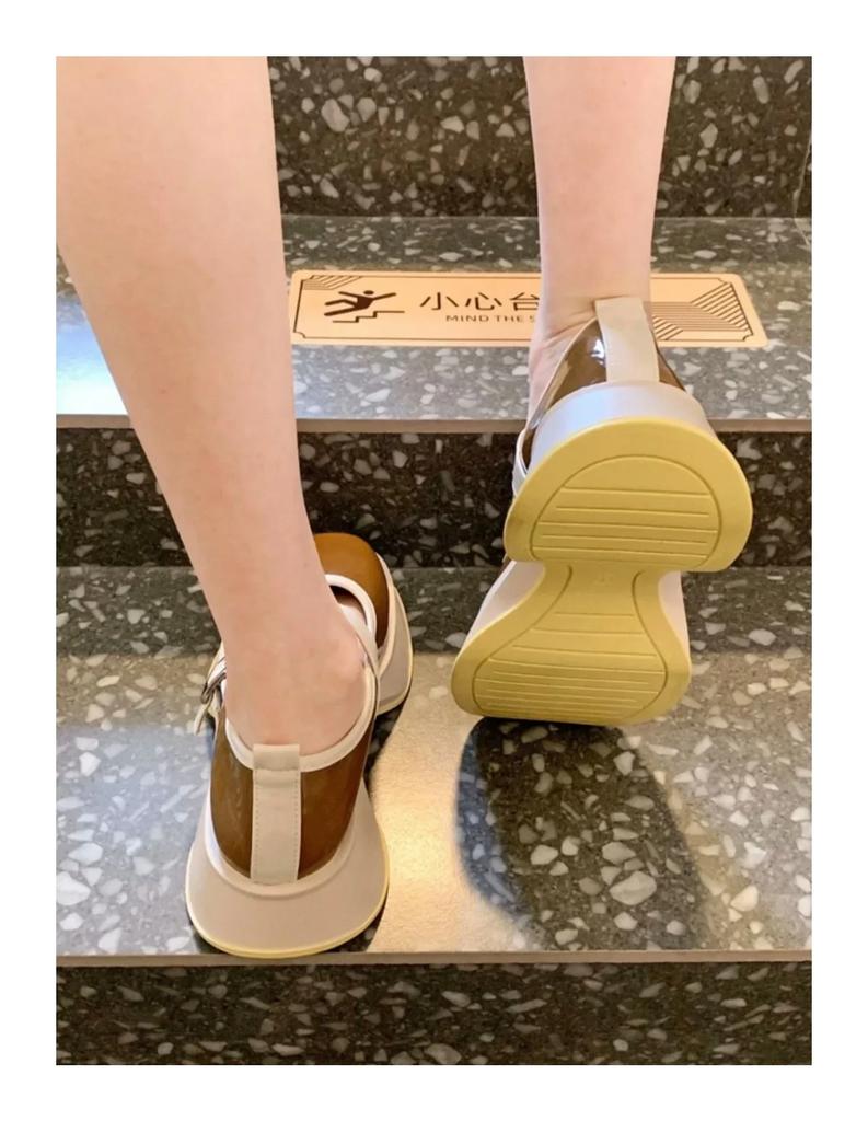 2024 Женская обувь Оксфорды на платформе Женская обувь Универсальные балетки из лакированной кожи Летнее новое платье Ретро Мэри Джейн Я