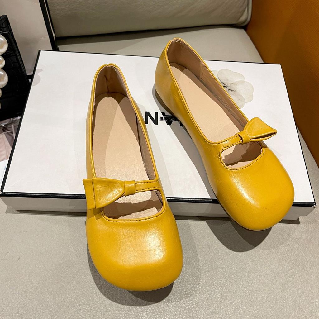 Fashion and Lightweight Retro Round Head Flat Bottom Shallow Mouth Single Shoes Women's 2025 New Summer One-pedal Soft-soled Mary Jane Shoes