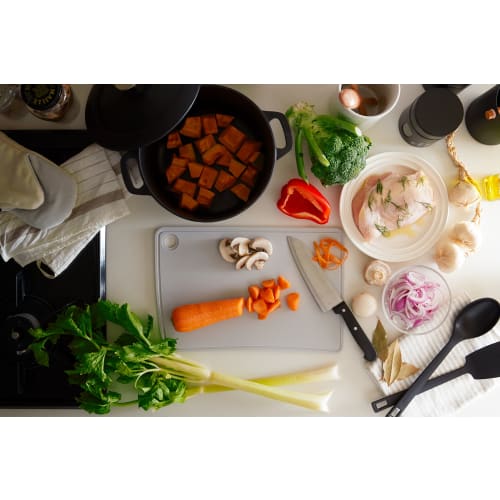 R(R) Silicone Cutting Board, Lightweight and Compact, Floating Storage, SM-812 Silicone Cutting Board, Medium, Light Gray