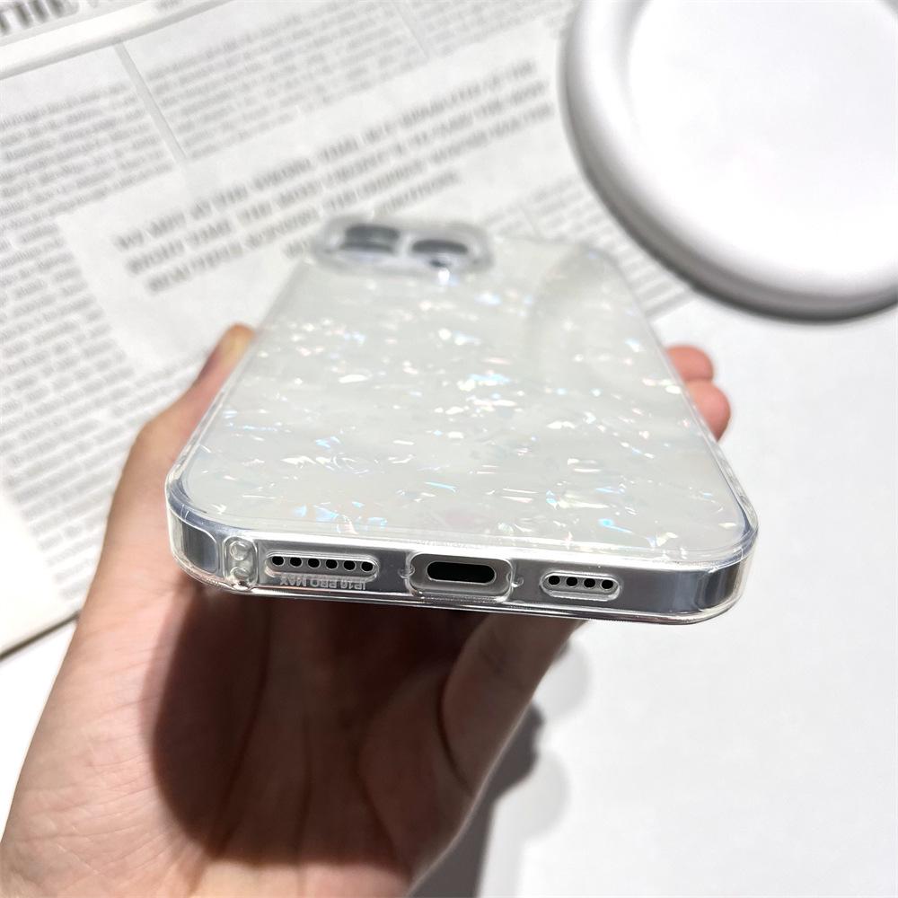 Стильный ударопрочный чехол для iPhone 15 с продвинутым дизайном цвета
