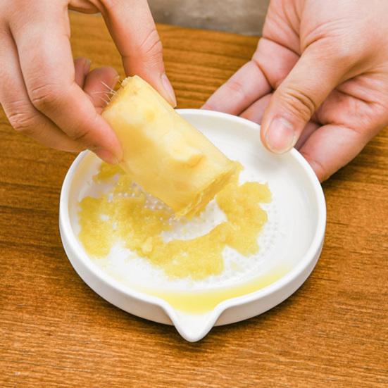 Yousheng Food Grind с щеткой Многофункциональная керамическая толкушка для картофеля Ручной инструмент для измельчения имбиря, чеснока, моркови Кухонный гаджет