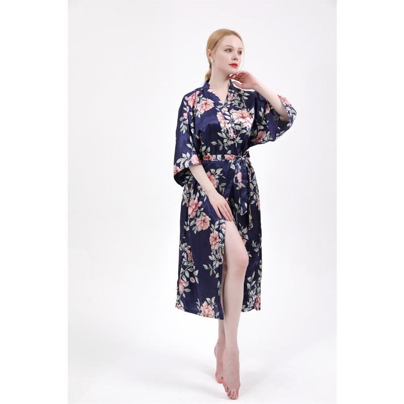 Spring and Autumn Long Imitation Silk Sexy Ladies Home Robe Fashion Temperament Elegant Cute Korean Version of The Silk Mother Morning Robe Home