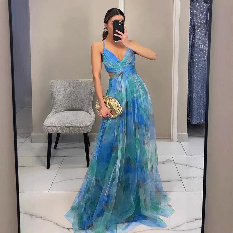 Women's Printed Maxi Dress Spaghetti Strap V Neck Flowing Boho Vacation Dress