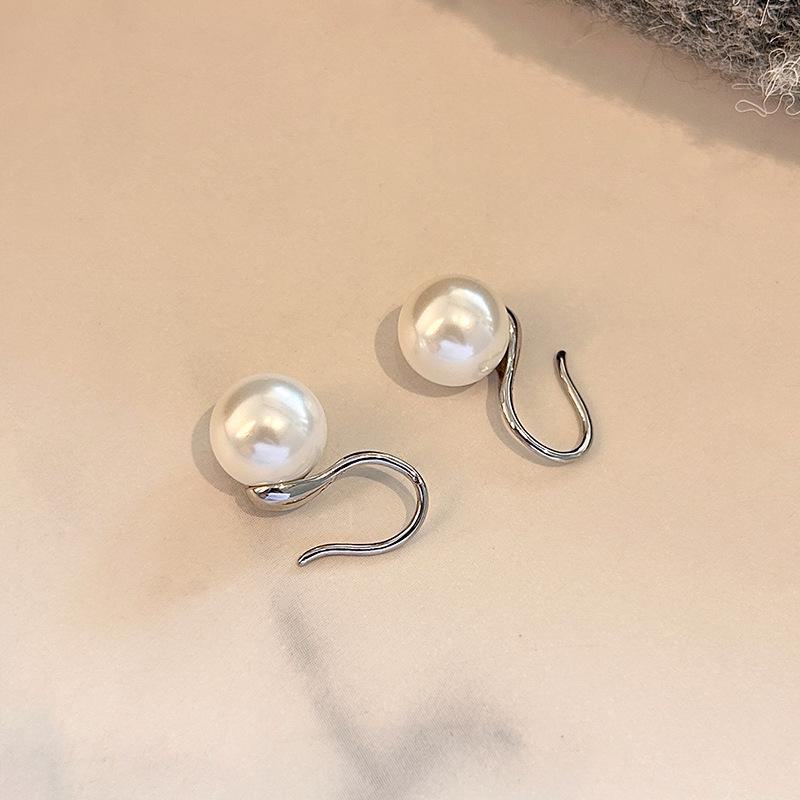 Серьги из натурального пресноводного жемчуга в стиле ретро с позолотой от французского производителя - Star Style