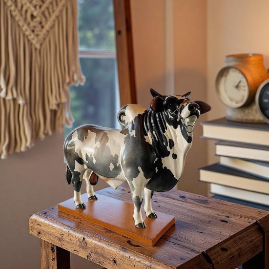 Yousheng 2L Bull Liquor Dispenser Wine Vodka Whiskey Decanter Brazilian Cattle Beverage Container Bottle Decoration Home Kitchen Bar Accessory