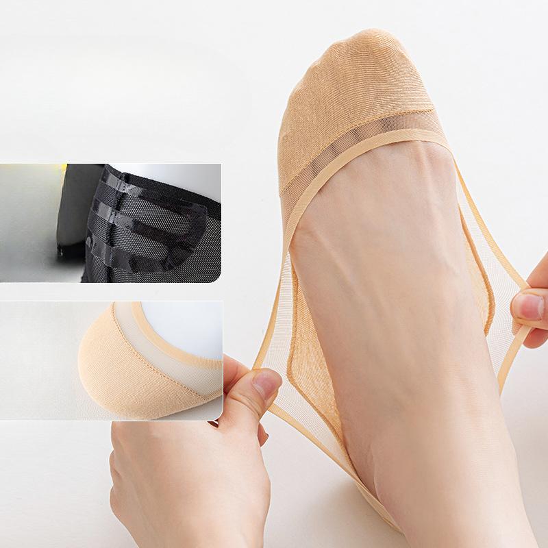 Women's Summer Thin Boat Socks, Solid Color, Light Mouth, Anti-slip and Non-dropping, and Invisible Sweat-absorbing and Deodorizing Short Socks