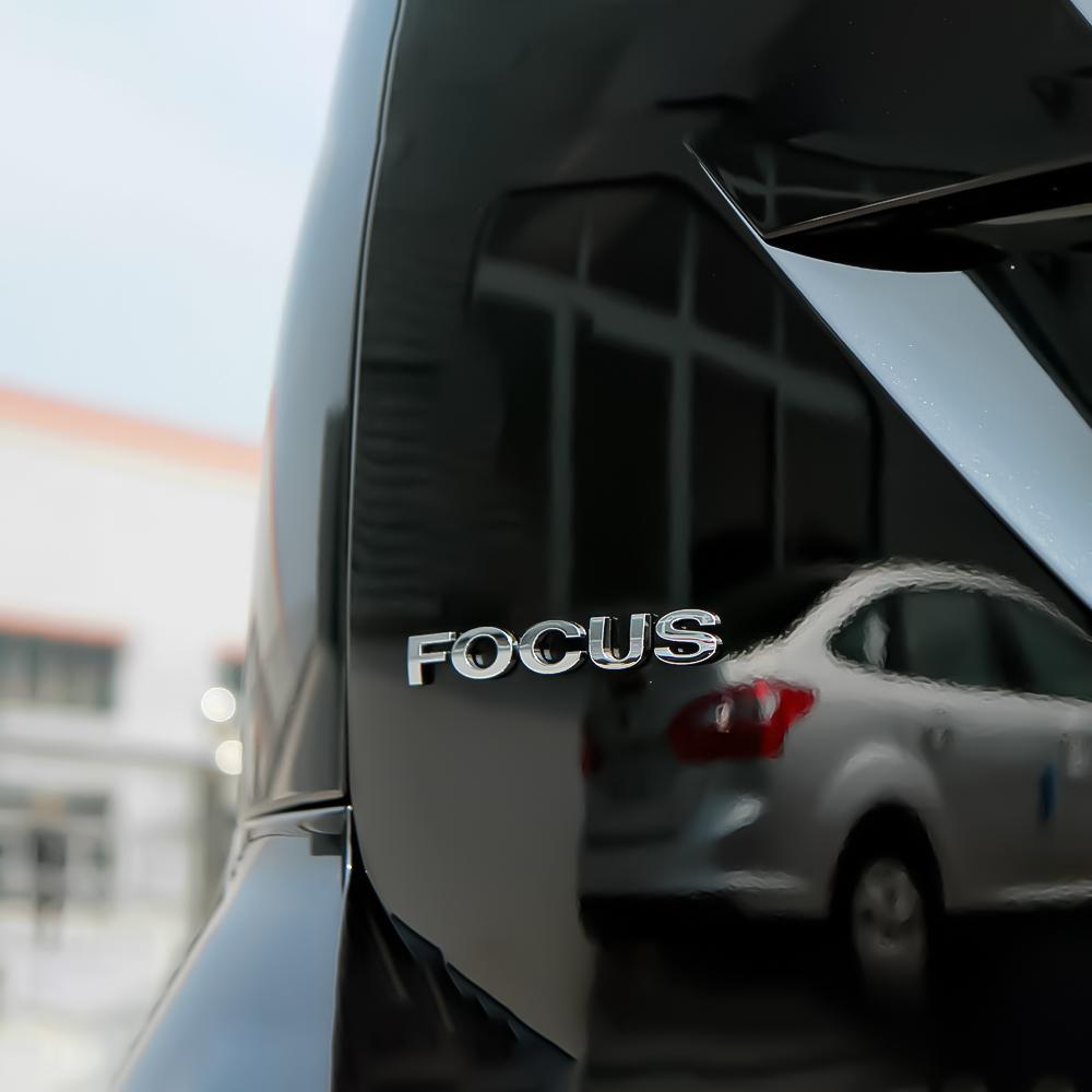 Badge Decals Exterior Decoration Car Trunk Body Stickers FOCUS Letter logo for Ford Fiesta Focus Kuga Mustang ST RS C-Max Fusion