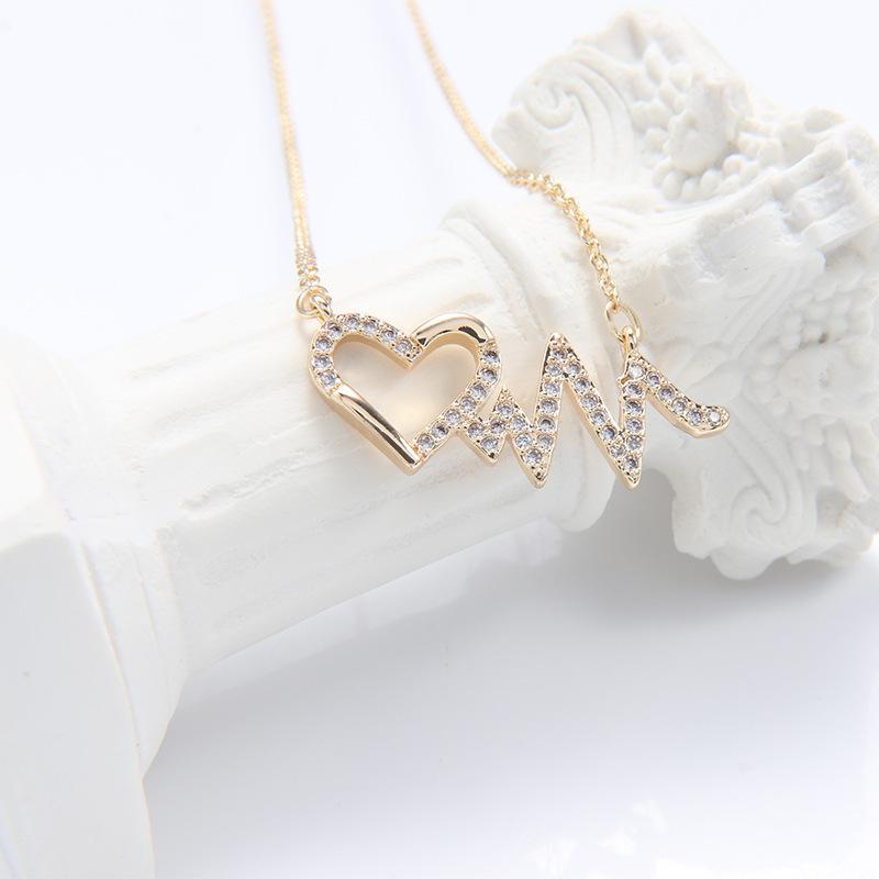 Heartbeat love necklace female niche design pendant light luxury high sense pendant collarbone chain versatile jewelry wholesale