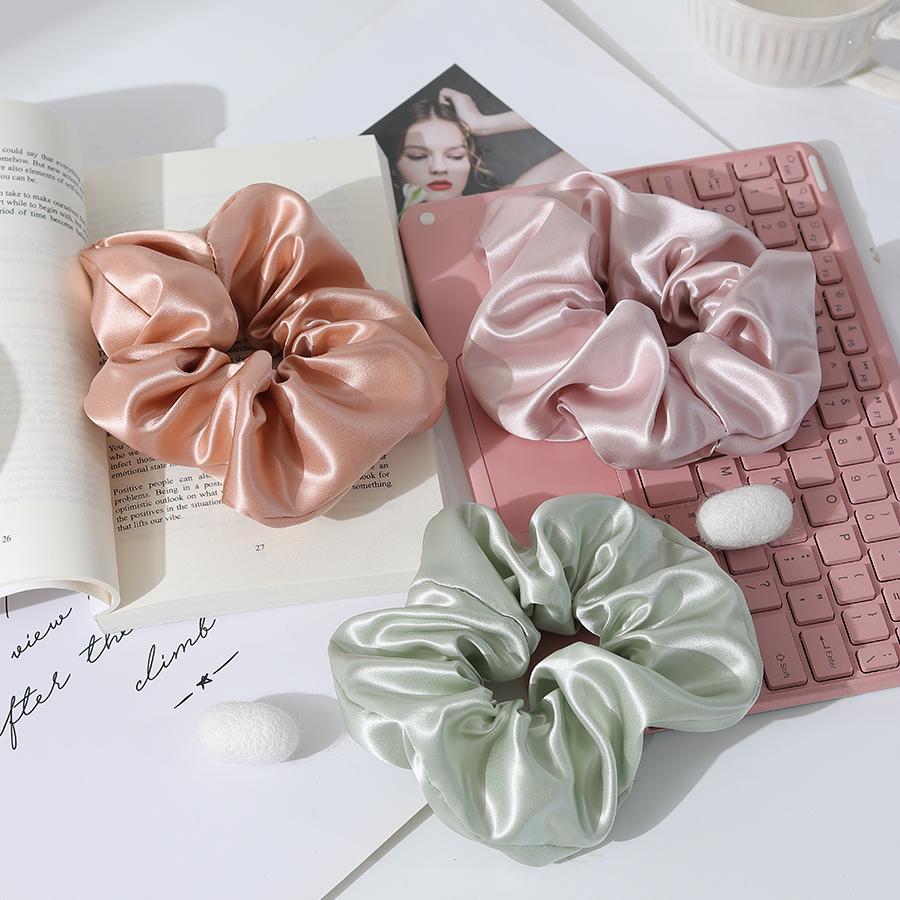 Custom logo 100% Mulberry 22momme 7cm Silk Scrunchies Hair Ties Hair Accessories for Girls
