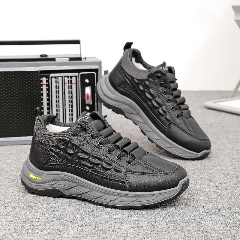 Мужские большие зимние хлопковые ботинки с крокодиловым узором и бархатной подкладкой