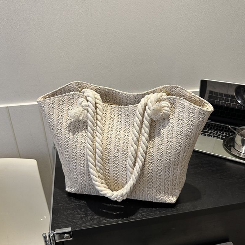 New Trendy and Fashionable Straw Woven Bag Large Capacity Shoulder Tote Bag Small Fresh Underarm Woven Portable Women's Bag Classic Practice