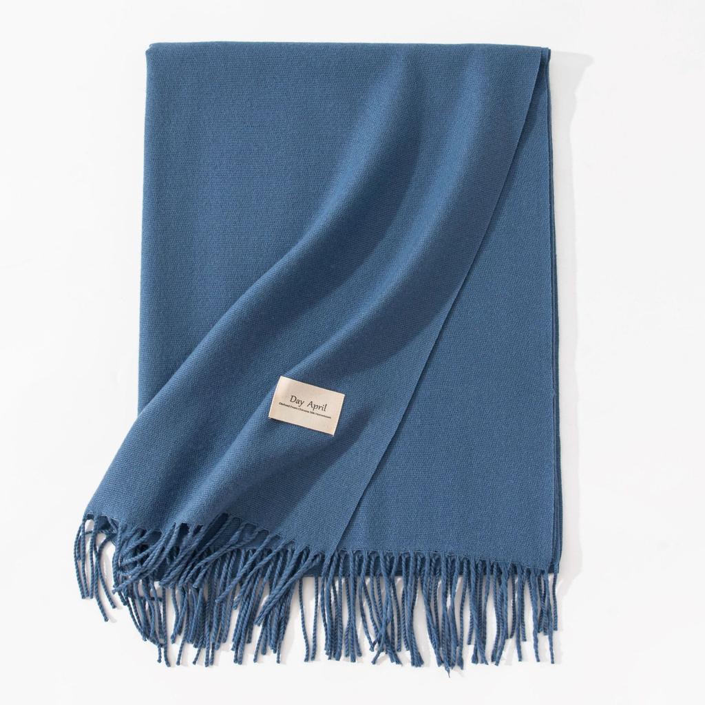 Blue Green Scarf for Girls with A Sense of Atmosphere In Winter Versatile Solid Color Long Scarf Imitation Cashmere Tassel Shawl Scarf Cold Color