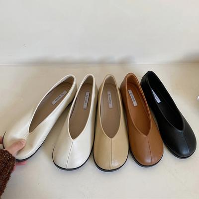 Модные ретро лоферы с круглым носком женские однотонные кожаные балетки с мелким V-образным вырезом лодочки мокасины женские удобные слипоны повседневная обувь для ходьбы для дам