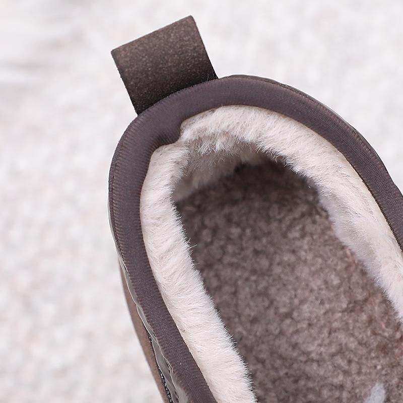 Зимние снегостойкие ботинки Slip-On 2024 года: Водонепроницаемая, теплая, повседневная обувь из хлопка в корейском стиле
