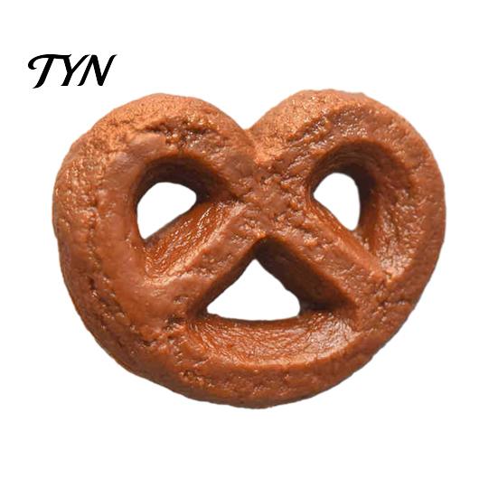 Decorative Kitchen Magnets Simulated Cookie Refrigerator Magnet, 3D Fake Food Fridge Gadgets Memo Notes Photo Holder for Home Decor Office Whiteboard
