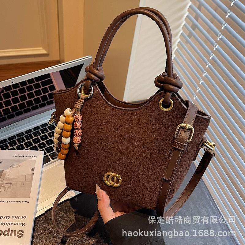 Премиальный ретро маленькая сумка женская 2025 новая мода универсальная сумка-мессенджер изысканная супер огонь сумочка сумка-ведро