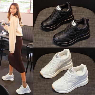 Женские белые кроссовки на высокой подошве 2025 года - 10 см толстая подошва, натуральная кожа, повседневная спортивная обувь