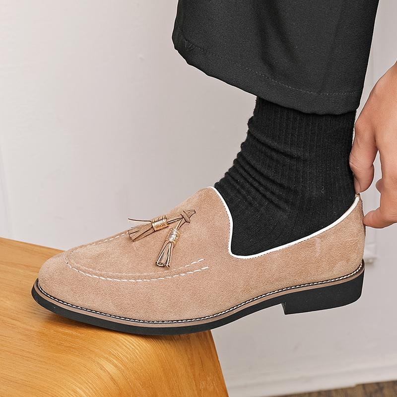 Fashion Fashion New Slip On Tassels Loafers New Men's Suede Patent Leather Shoes Designer Formal Wedding Dress Homecoming Footwear