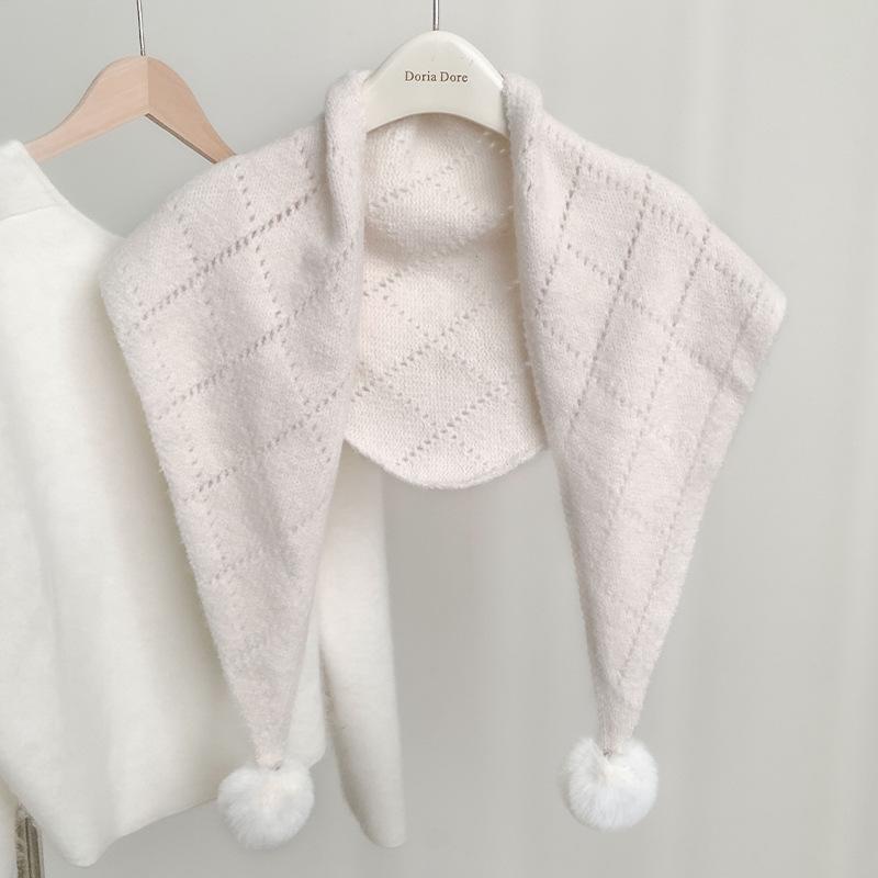 Новая модная съемная вязаная шаль с меховым помпоном, универсальный бафф для шеи, теплая треугольная шаль для женщин на зиму