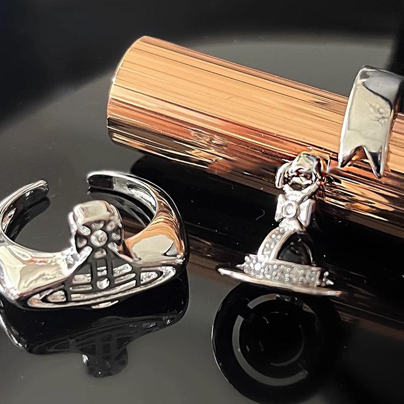 Кольцо Сатурн с шипами и стразами: Крутой, объемный, модный женский нишевый стиль