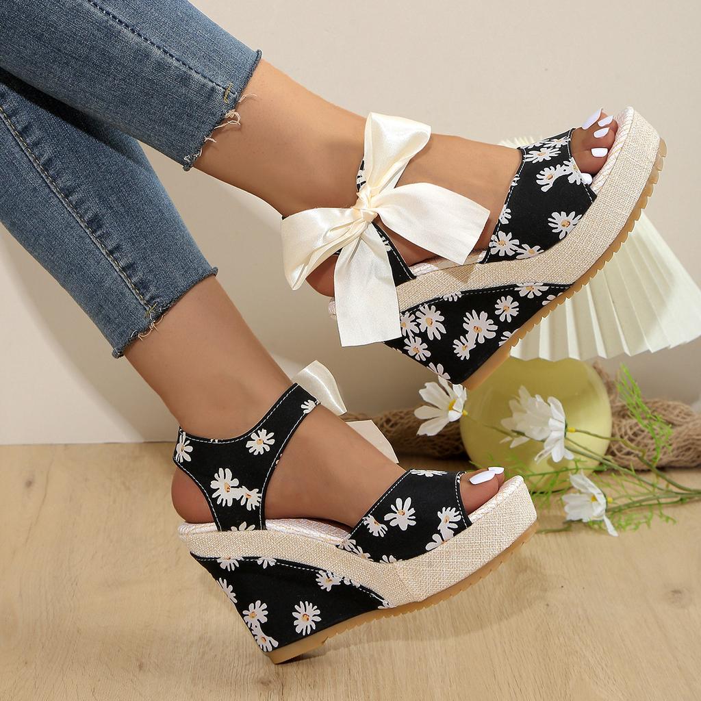 Spot Spring and Summer New Flower Fish Mouth Wedge Sandals Foreign Trade Large Size Strap Platform High Heel Fashion Sandals