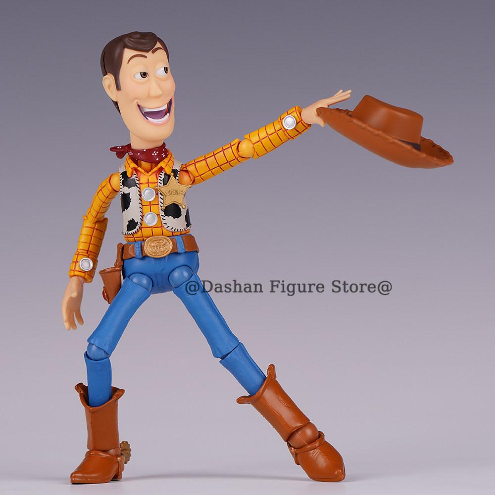 Revoltech Woody Ver 2.0 Action Figure Ko Amazing Yamaguchi Sheriff Woody Figures 17cm PVC Collection Movable Model Toys Gifts