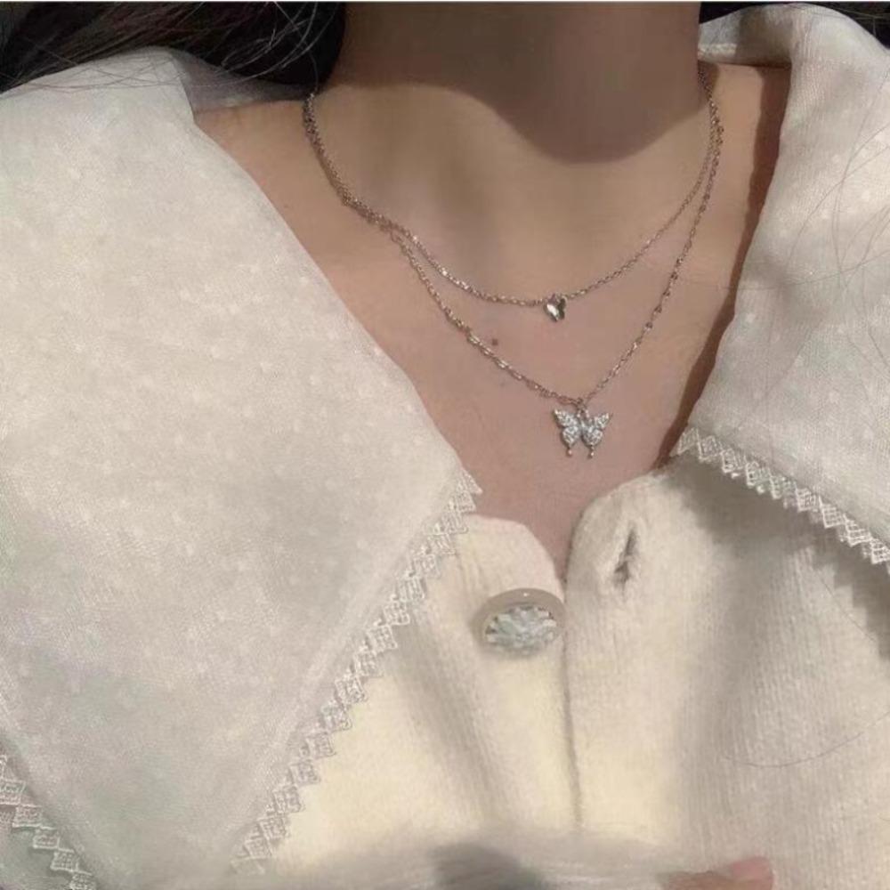 Exquisite Small Pendant Necklace Double Layer Clavicle Chain Shiny Butterfly Necklace  Ladies Gift