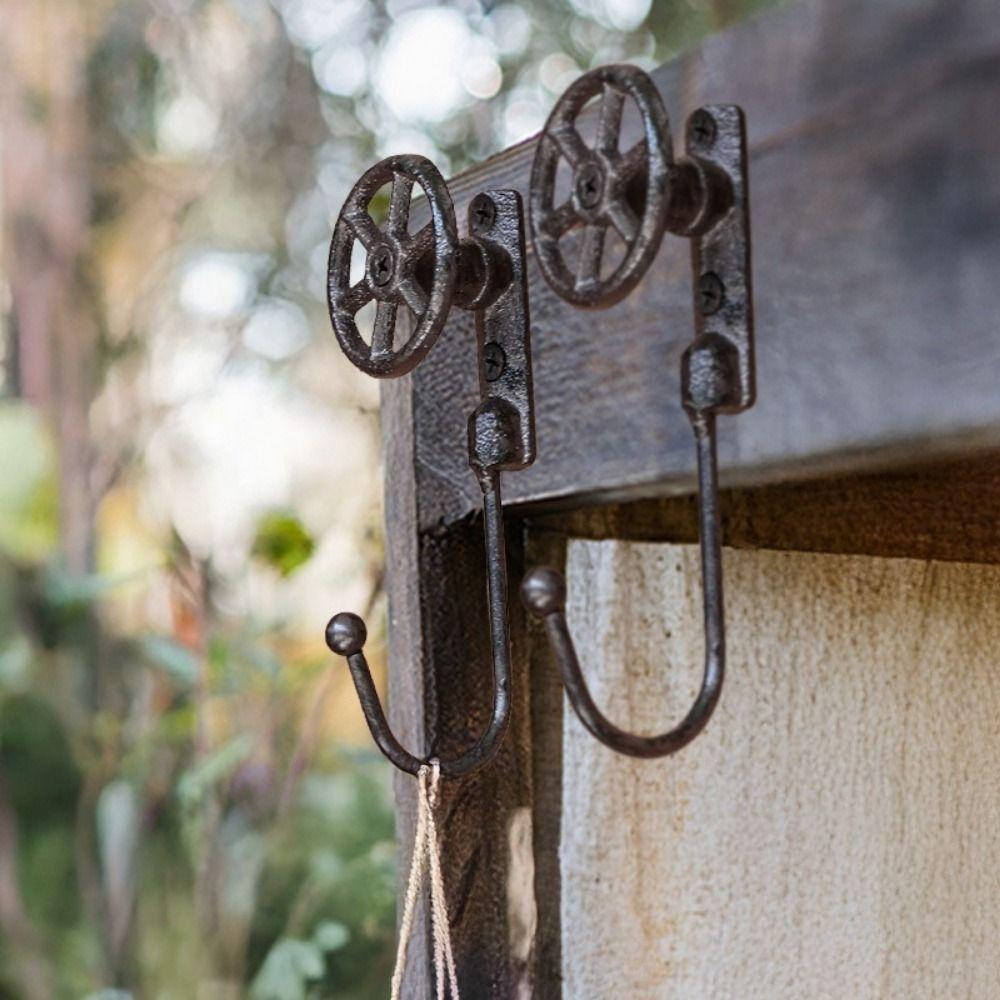 Heavy Duty Wheel Shape Hook Iron Hat Bag Hanger Retro Wall Hanging Hook for Entryway
