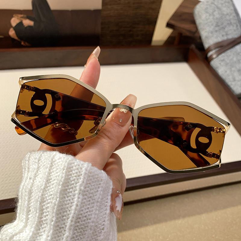 Новые Солнцезащитные Очки Алмазная Оправа Металлические Аксессуары Солнцезащитные Очки Ультрафиолетовые Лучи Высококлассные Уличные Солнцезащитные Очки