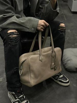 И новая кожаная сумка-тоут Victoria Head большой емкости, очень простая в стиле боулинга, сумка подмышкой