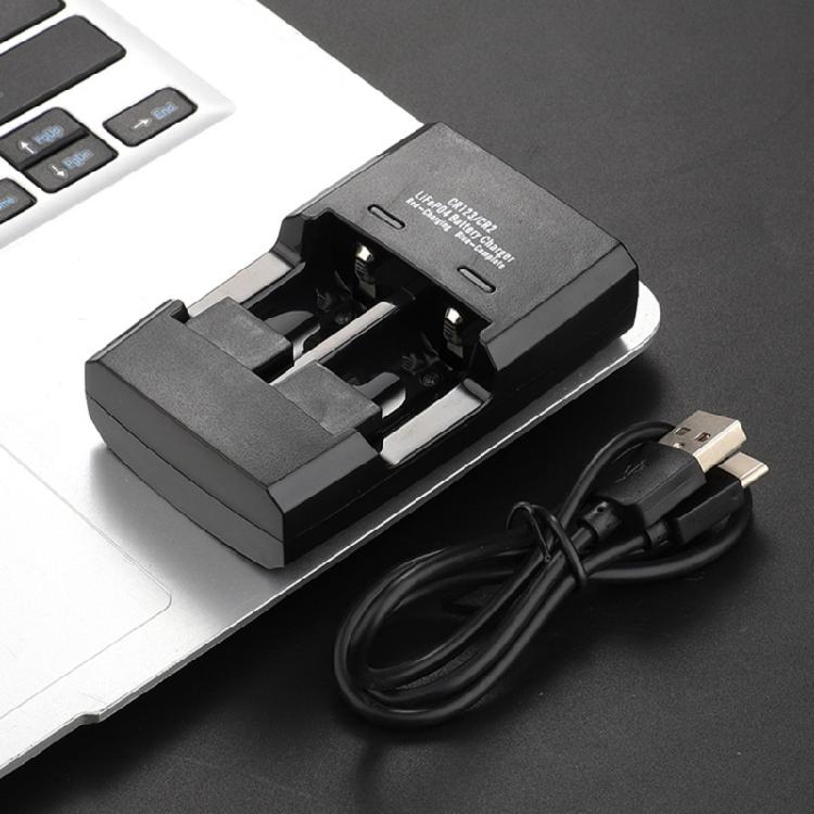 Зарядное устройство для аккумуляторов LiFePo4 Многофункциональный 2-слотовый интеллектуальный держатель для литиевых аккумуляторов для RCR123 RCR2 16340 17335 14250