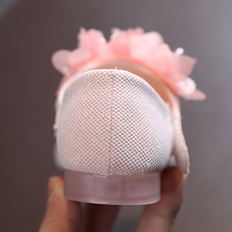 Детская кожаная обувь для девочек, туфли принцессы с блестящими цветами для детской вечеринки, свадьбы, детские туфли на плоской подошве, весна-лето, модельные туфли