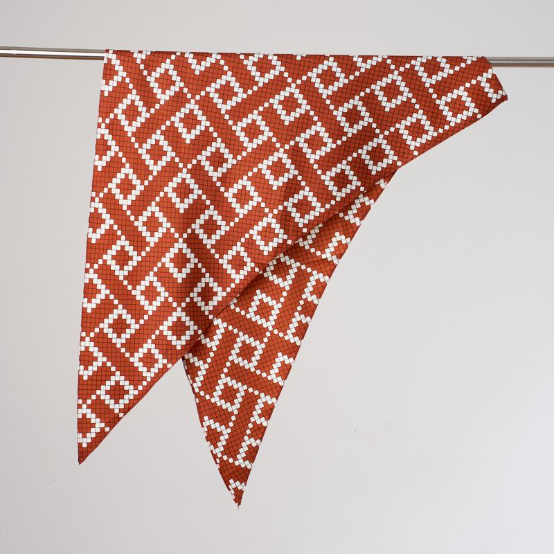Vintage Retro Style Faux Silk Triangle Neck Scarf For Women Outfit Decoration