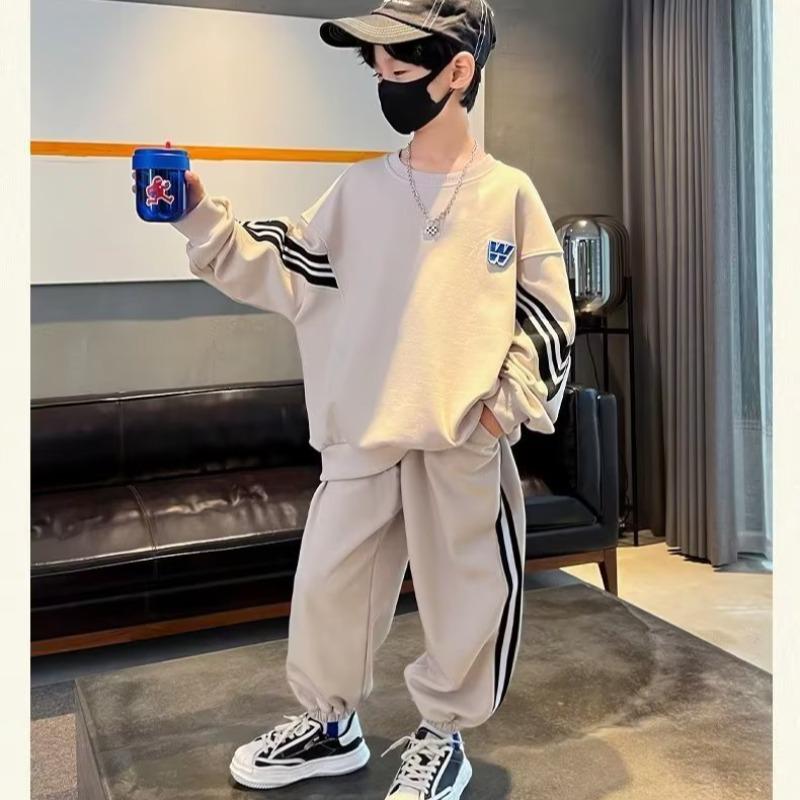 Трендовый спортивный костюм-двойка для мальчиков 2024 года - Коллекция весна/осень для детей