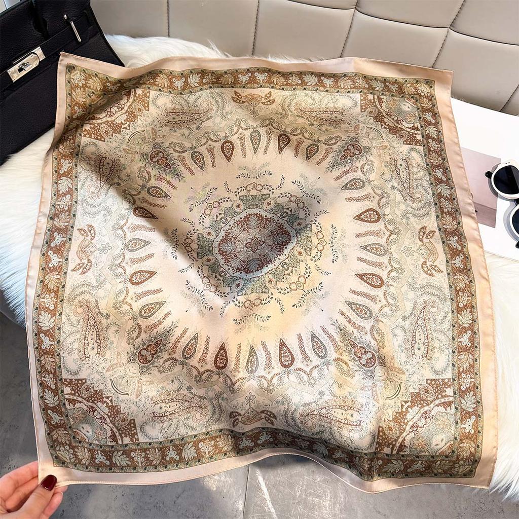 70 Retro Cashew Delicate Printed Silk Scarves Women'S Daily Versatile Premium Sense Multifunctional Travel Sunscreen Neck Silk Scarves