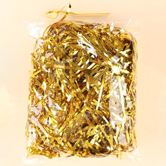 Мятая бумага Отличная декоративная пластиковая измельченная бумага Искрящаяся красная серебряная измельченная бумага Наполнитель Мятая бумага для фестиваля