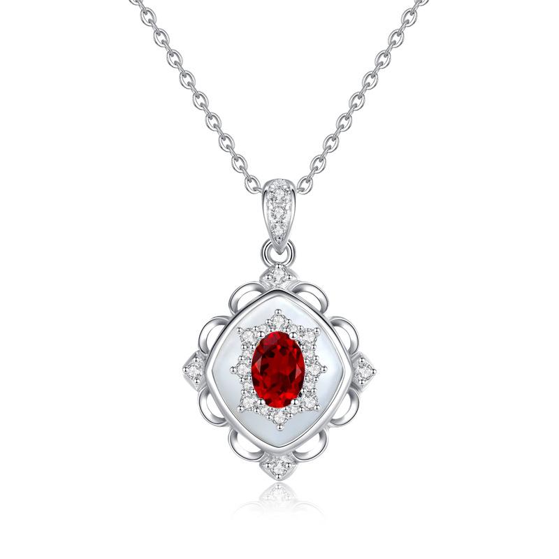 Niche S925 Sterling Silver Necklace Natural Crystal Shell Pendant Topaz Peridot Garnet Clavicle Chain