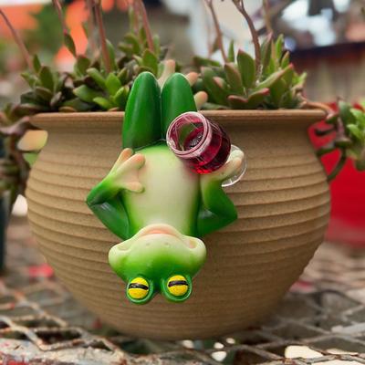 Миниатюрная фигурка лягушки, садовая статуэтка пьющей лягушки, кашпо-обнимашка, смола