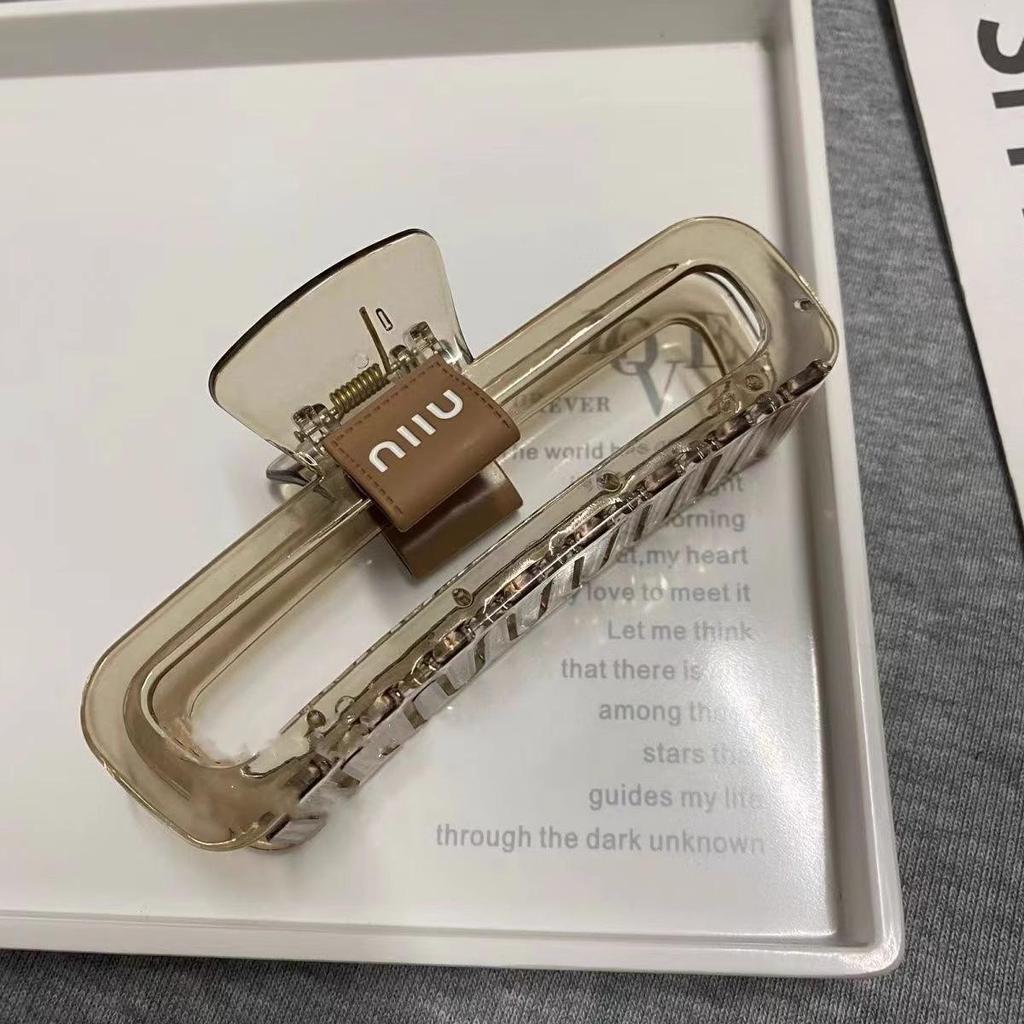 Корейская длинная акриловая заколка для волос на затылке — простой и универсальный дизайн